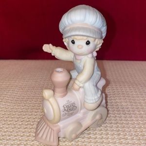 Precious Moments - All Aboard For Birthday Club Fun